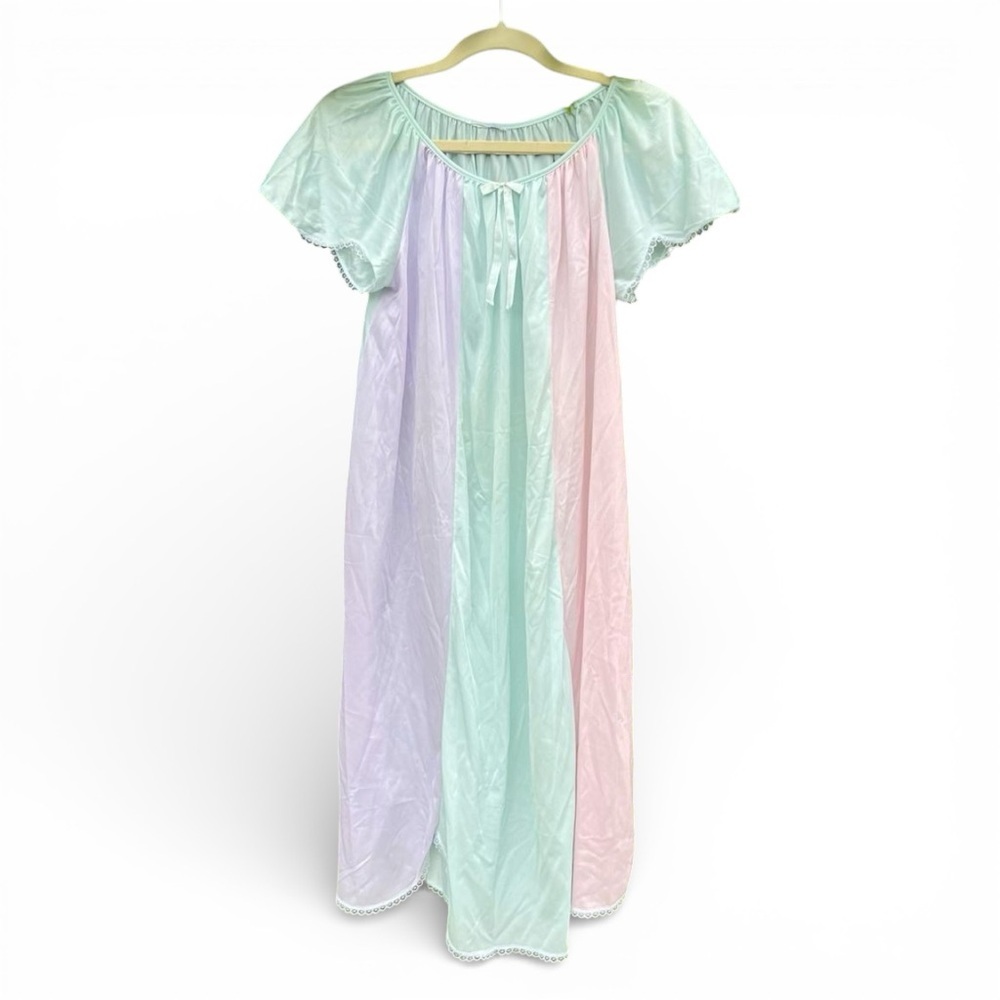 Vintage Pastel Color-block Nightgown